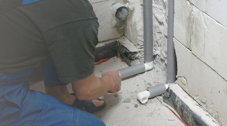 Expert burst pipe repair services in Vanceburg, KY